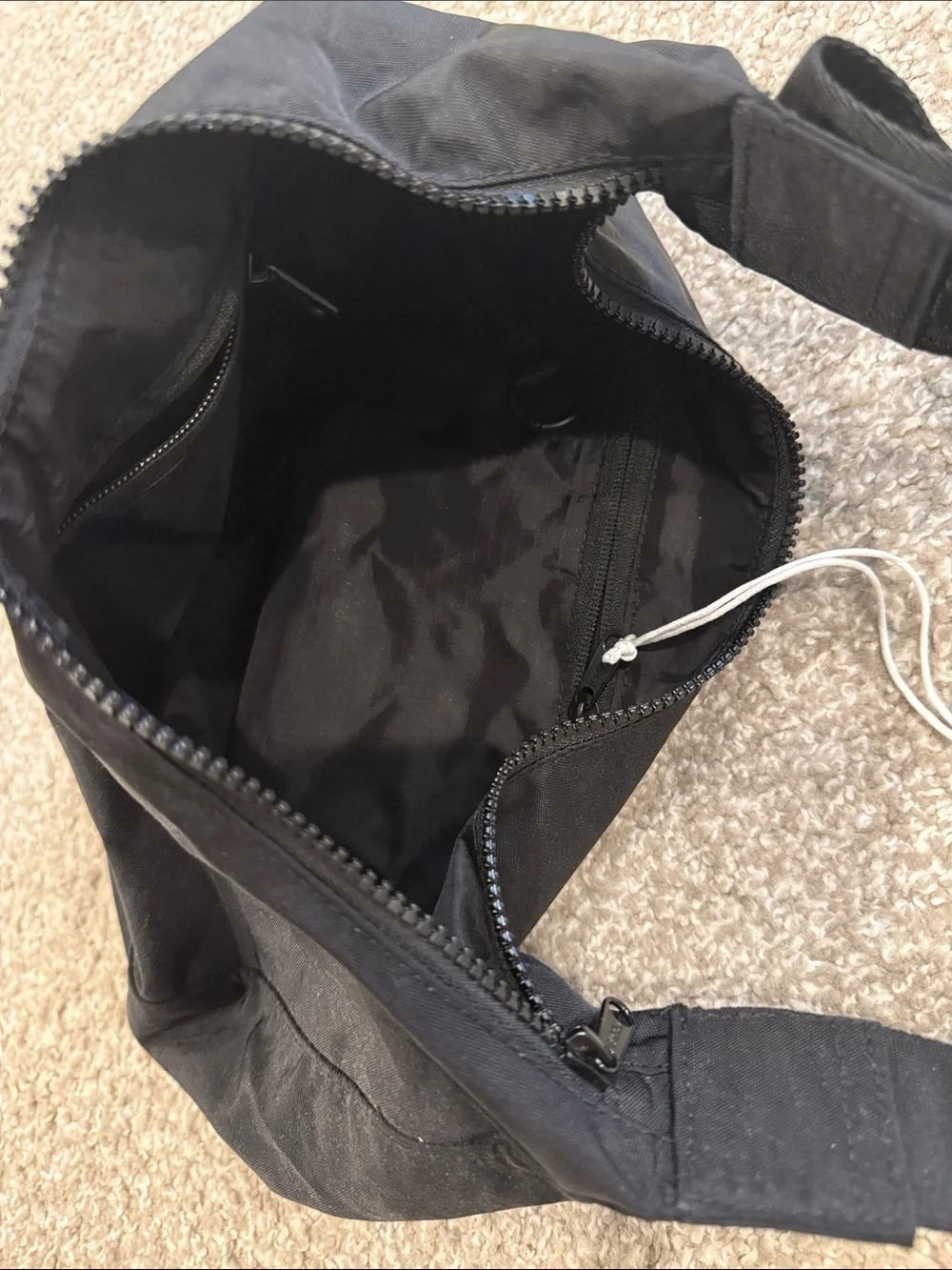 BAGGU Black Crossbody Shoulder Bag